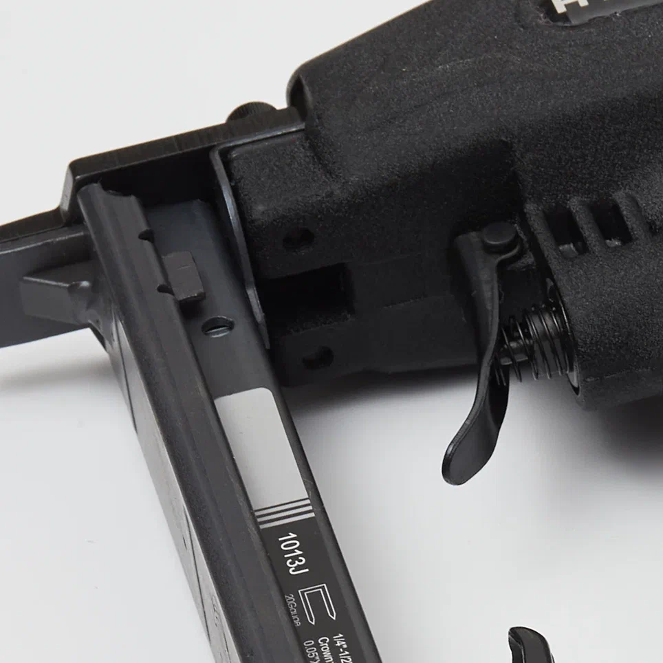 Пневматический монтажный пистолет Hybest