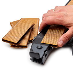 Пистолет для забивания скоб мебельный Hybest N851 (пневматический, каркасные скобы тип 155 16Ga)