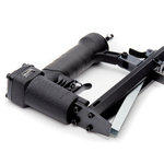 Пистолет скобозабивной мебельный Hybest 8016F (пневматический, обивочные скобы тип 80 21Ga)